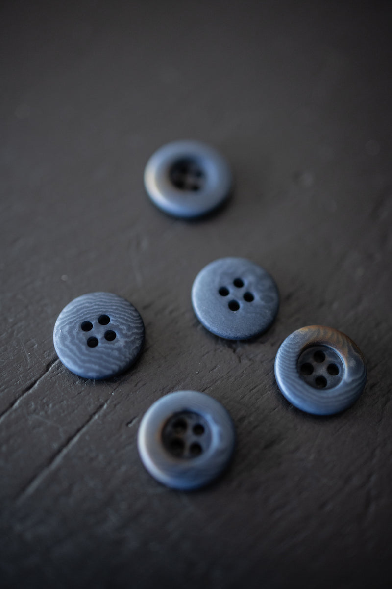 Corozo Button - Powder Blue