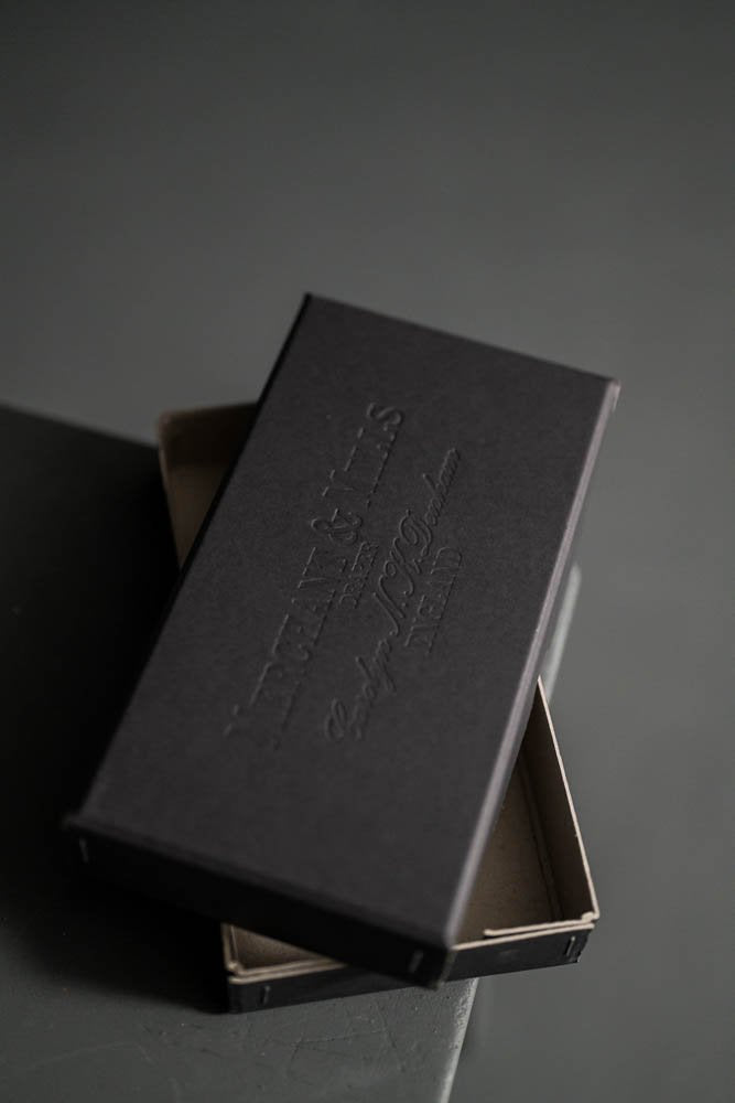 8″ Black Box