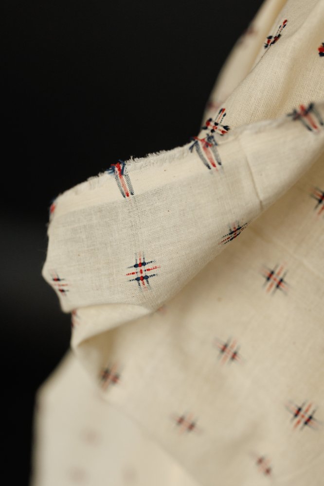 Natural Indian Cotton - Finn Dobby