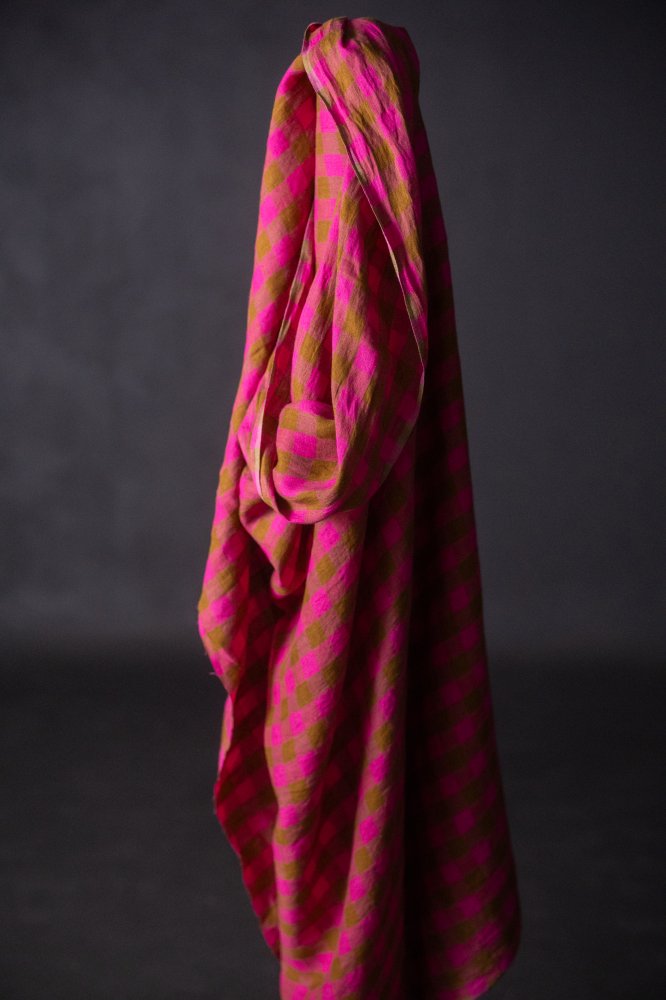 European Laundered Linen Gingham - Rhubarb Toffee